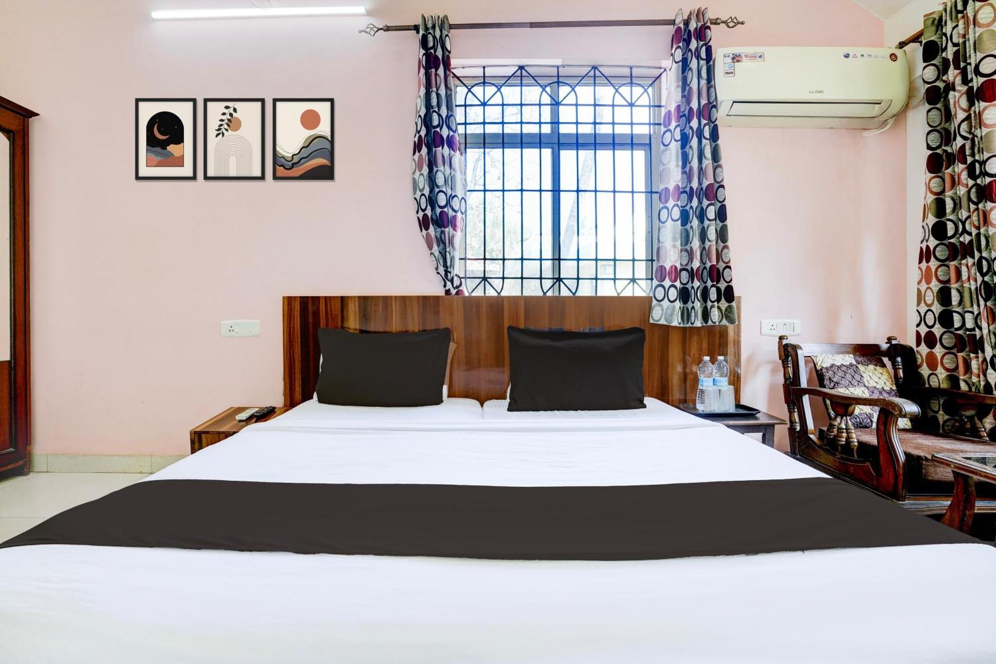 Oyo Flagship Triple Beach Guest House Бенаулим Экстерьер фото
