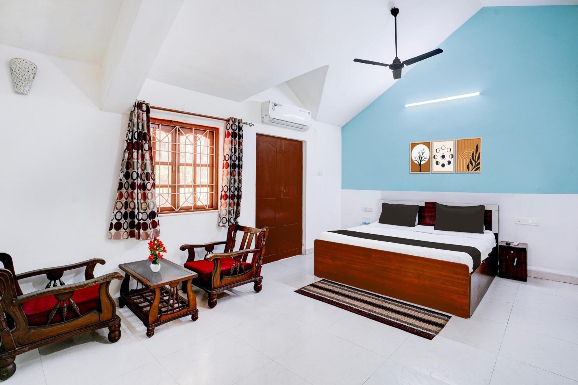 Oyo Flagship Triple Beach Guest House Бенаулим Экстерьер фото